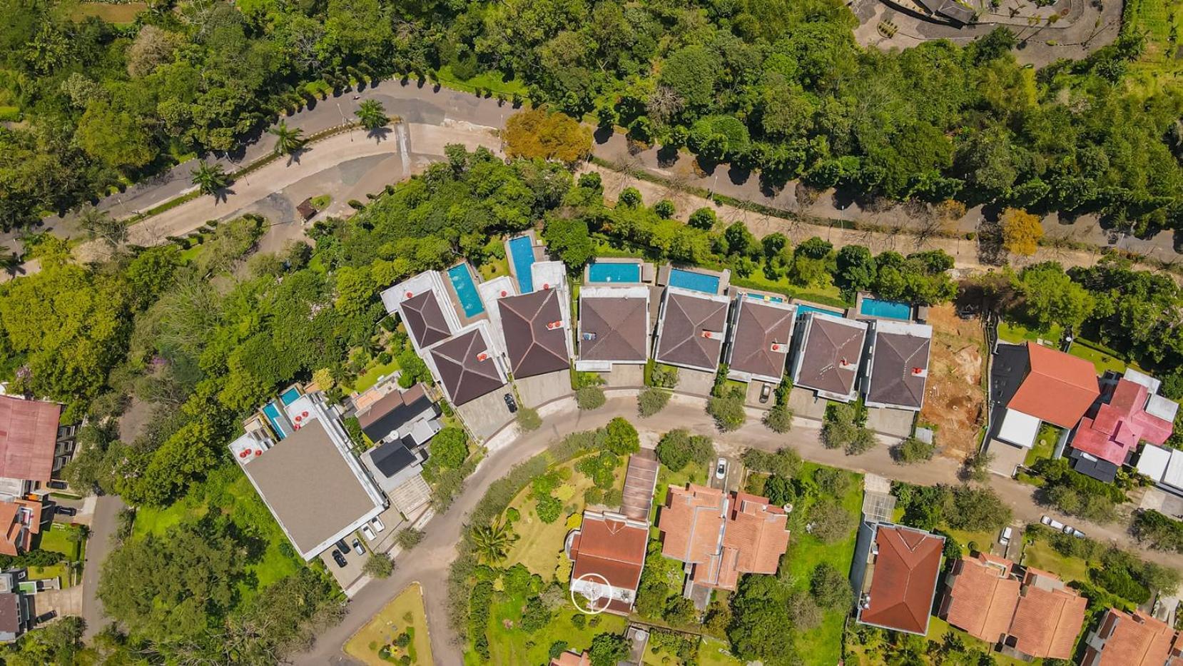 Tulip Hill View Villa 5 Bedrooms With A Private Swimming Pool Бандунг Екстер'єр фото